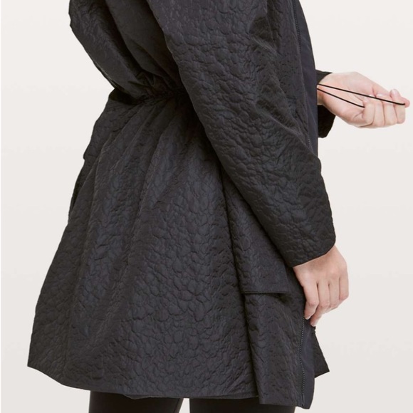 Lululemon *lab Shiwa Shell - Black - Picture 5 of 10